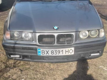 Авто BMW 3 Серия 1993 № 7459551
