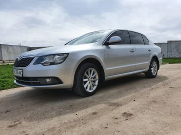 Авто Skoda Superb 2015 № 7459741
