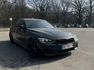 Авто BMW 3 Серия 2015 № 7460813