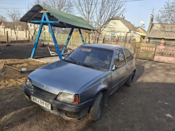 Авто Opel Kadett 1985 № 7460875