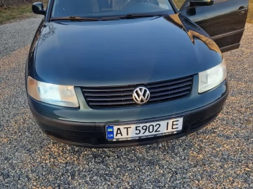 Авто Volkswagen Passat Sedan 1998 № 7461083