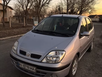 Авто Renault Grand Scenic 2000 № 7461317