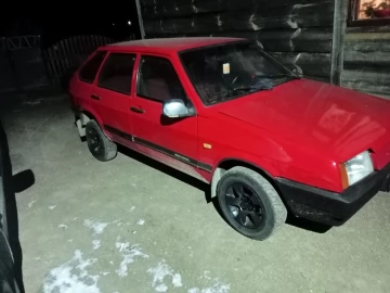 Авто ВАЗ 2109 1992 № 7462021
