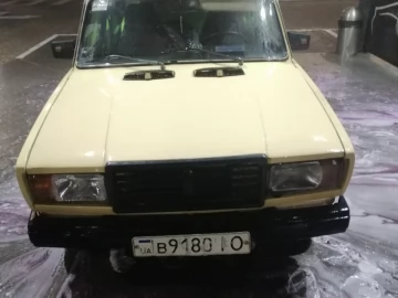 Авто ВАЗ 2107 1987 № 7462022