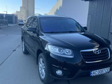 Авто Hyundai Santa Fe 2011 № 7462179