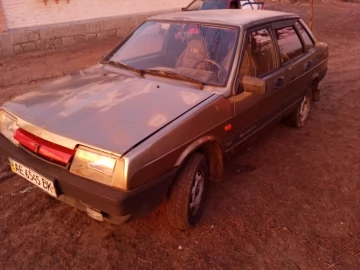 Авто ВАЗ 21099 2000 № 7462303