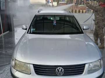 Авто Volkswagen Passat Hatchback 1999 № 7463090