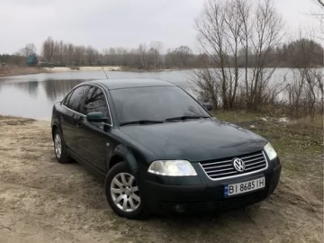 Авто Volkswagen Passat Sedan 2001 № 7463100