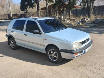 Авто Volkswagen Golf 1993 № 7465274
