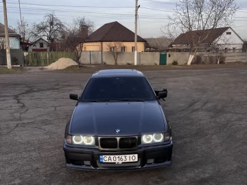 Авто BMW 3 Серия 1991 № 7465325