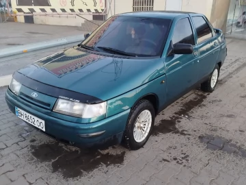 Авто ВАЗ 2110 2000 № 7467098