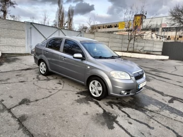 Авто Chevrolet Aveo 2005 № 7467099