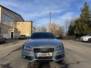 Авто Audi A4 2010 № 7467125