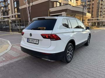 Авто Volkswagen Tiguan 2019 № 7467620