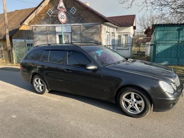 Авто Mercedes E Серия 2004 № 7467636