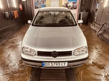 Авто Volkswagen Golf 2002 № 7468411