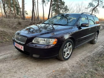 Авто Volvo V70 2006 № 7471206