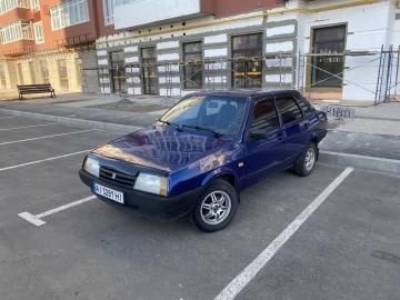 Авто ВАЗ 21099 2000 № 7471294