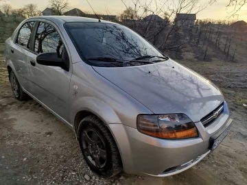 Авто Chevrolet Aveo 2005 № 7471319