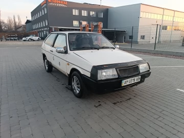 Авто ВАЗ 2108 1993 № 7471324