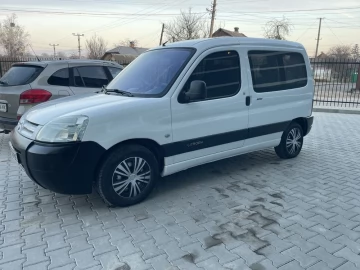 Авто Citroen Berlingo 2005 № 7471354