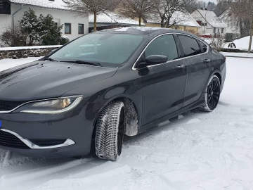 Авто Chrysler 200 2015 № 7471438