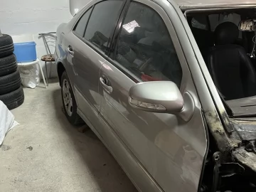Авто Mercedes E Серия 2004 № 7472058