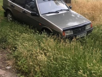 Авто ВАЗ 2109 2001 № 7472741