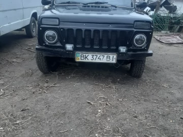 Авто ВАЗ 2121 1994 № 7473567