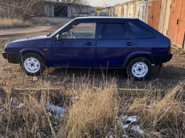 Авто ВАЗ 2109 2004 № 7476001