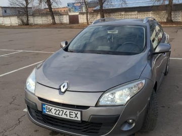 Авто Renault Megane 2010 № 7476020