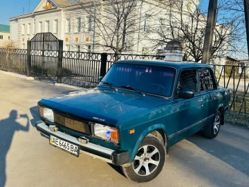Авто ВАЗ 2105 2000 № 7476068