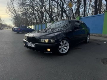 Авто BMW 5 Серия 2002 № 7476107