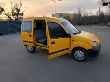 Авто Renault Kangoo Passenger 2000 № 7476470