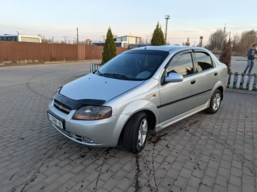 Авто Chevrolet Aveo 2005 № 7476473