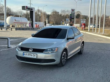 Авто Volkswagen Jetta 2011 № 7478006