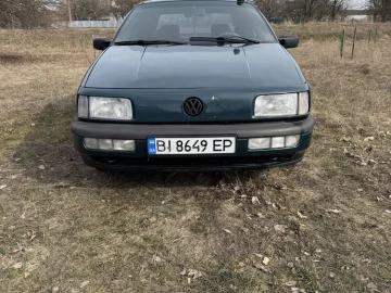 Авто Volkswagen Passat Sedan 1989 № 7478085