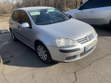 Авто Volkswagen Golf 2005 № 7478100