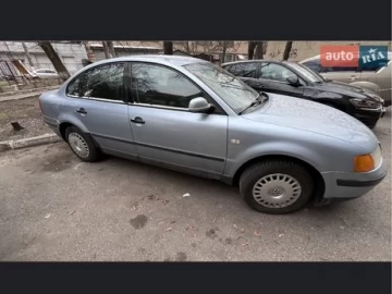 Авто Volkswagen Passat Sedan 1997 № 7481853