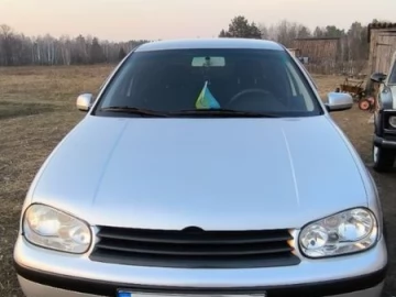 Авто Volkswagen Golf 2000 № 7482044