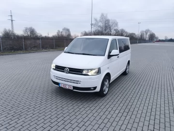 Авто Volkswagen Transporter 2015 № 7484049