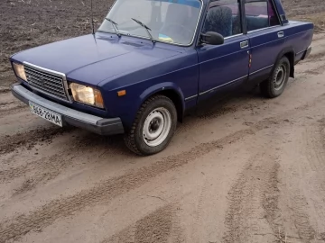 Авто ВАЗ 2107 1990 № 7484159