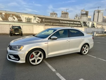 Авто Volkswagen Jetta 2012 № 7484209