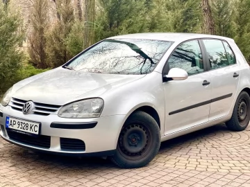 Авто Volkswagen Golf 2005 № 7484474