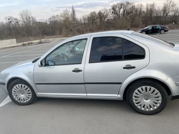 Авто Volkswagen Bora 1999 № 7484533