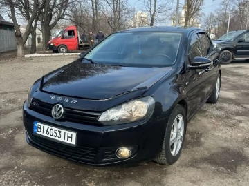 Авто Volkswagen Golf 2010 № 7484675