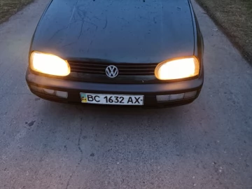Авто Volkswagen Golf 1996 № 7485149