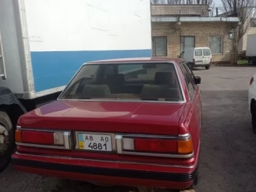 Авто Toyota Camry 1982 № 7485315