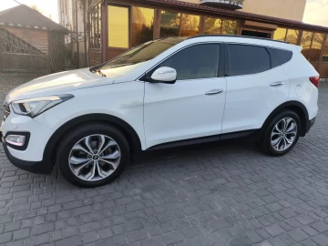 Авто Hyundai Santa Fe 2013 № 7486166