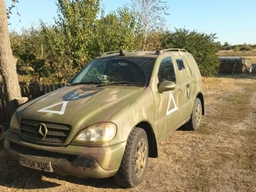Авто Mercedes Ml Серия 2004 № 7486203